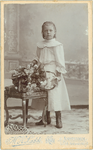 foto-35144 Portret van een onbekend meisje, ca. 1890-1900