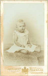 foto-35150 Portret onbekende baby, ca. 1890-1900