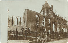 foto-35428 Hervormde kerk Wervershoof na de brand, ca. 1908