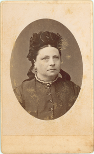 foto-36560 Portret Jacoba Scholten-Bok, ca. 1890