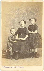 foto-36599 Portret kinderen Scholten, ca. 1870