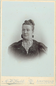 foto-36691 Portret van Gesina Cornelia Morisse (?), ca. 1900
