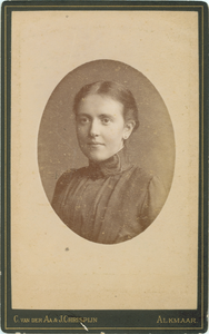 foto-36714 Portret van een onbekende vrouw, ca. 1900