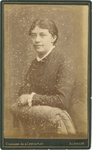 foto-36757 Portret van onbekende vrouw, ca. 1890