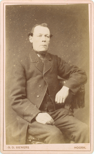 foto-37461 Portret van een onbekende heer, ca. 1880