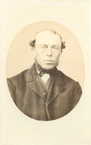 37485 Portret van een onbekende man, ca. 1870