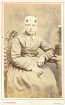 foto-37499 Portret van een onbekende vrouw, ca. 1870