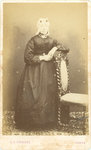 foto-37585 Portret van een onbekende vrouw, ca. 1875