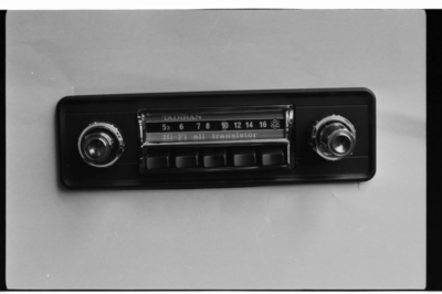 356 Autoradio (merk Tadiran )