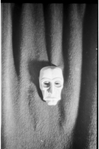 593 Masker voor J. Willemse