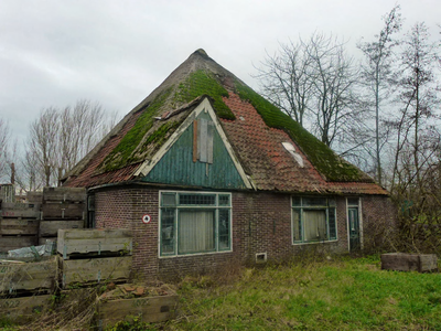 175 Hauwert - Bouwvallen Westfriesland